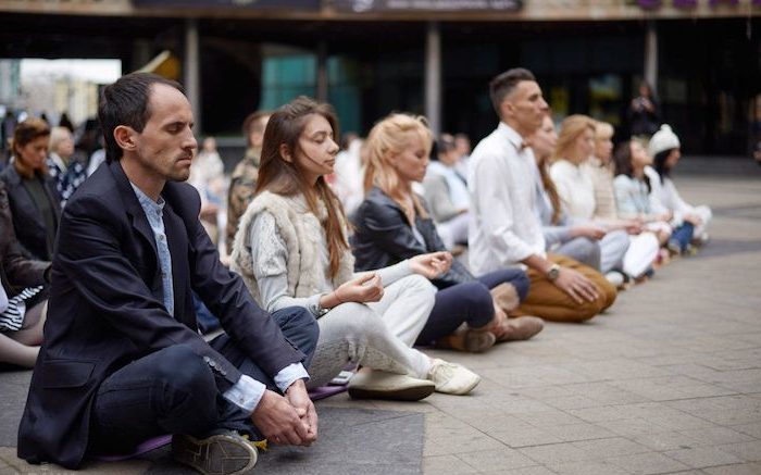 практика медитации осознанности